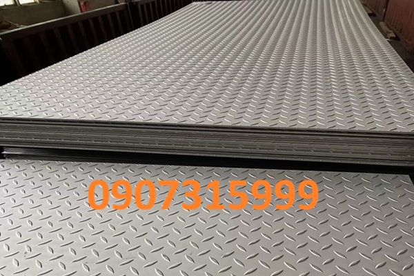 Thép tấm gân dày 20mm/20ly