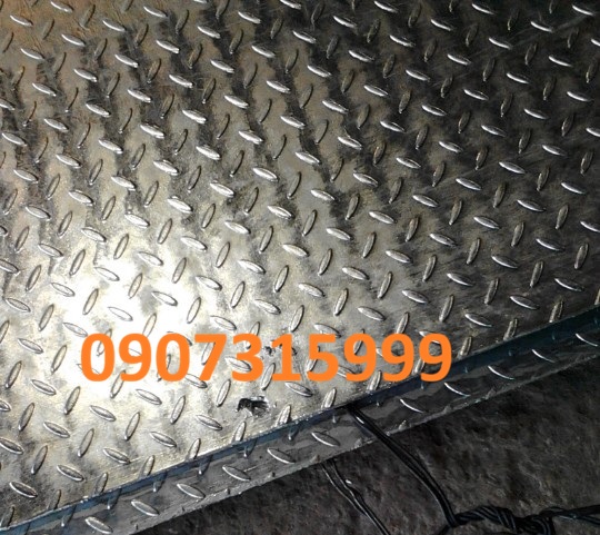 Thép tấm gân dày 8mm/8ly
