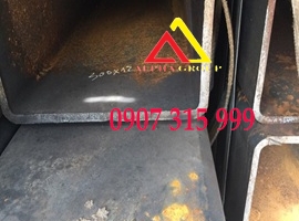 Thép hộp 300x300x12 mm 