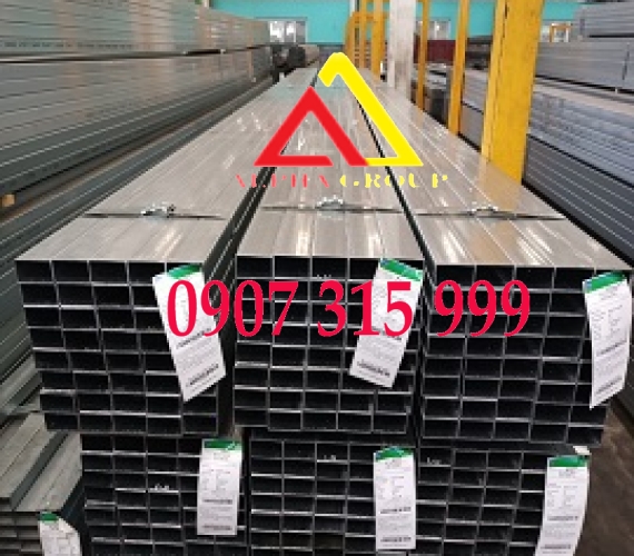Thép hộp(sắt hộp) 200x200x10x6000mm dày 10mmlyli có khối lượng 357.96kg/cây6m